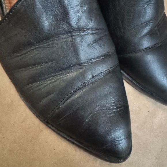 Free People Royale Black Leather Closed Toe Flats. Size EU 37 - Picture 7 of 11